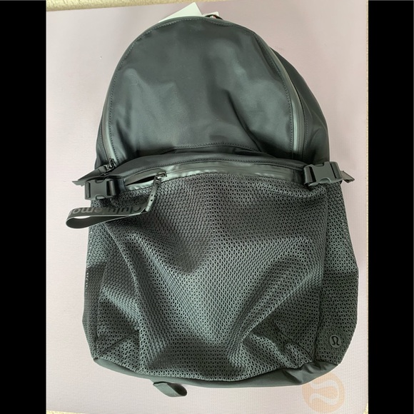 BNWT Lululemon All Hours Backpack - Picture 3 of 5